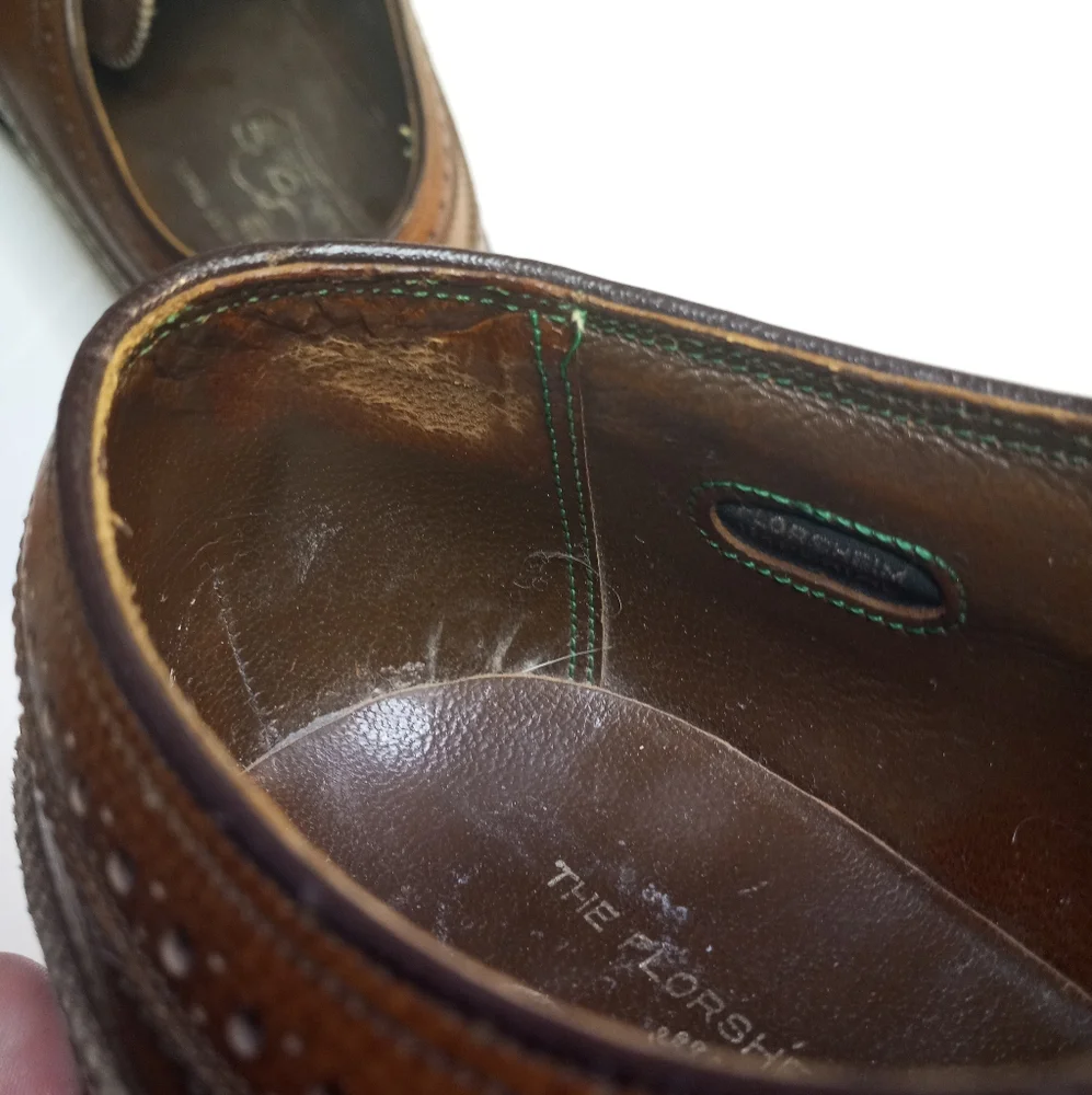 Vintage Florsheim Imperial Wingtip Leather Oxfords Sz 10.5